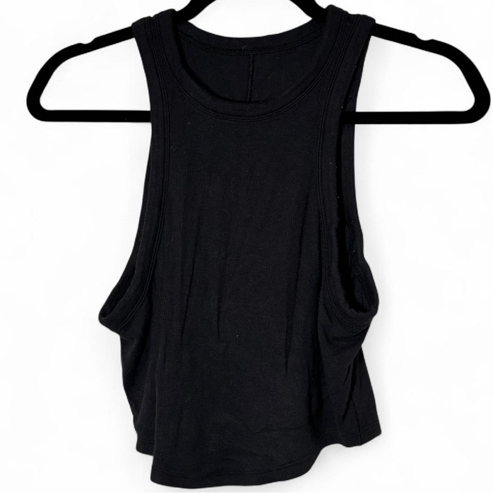 Black Lululemon tank top